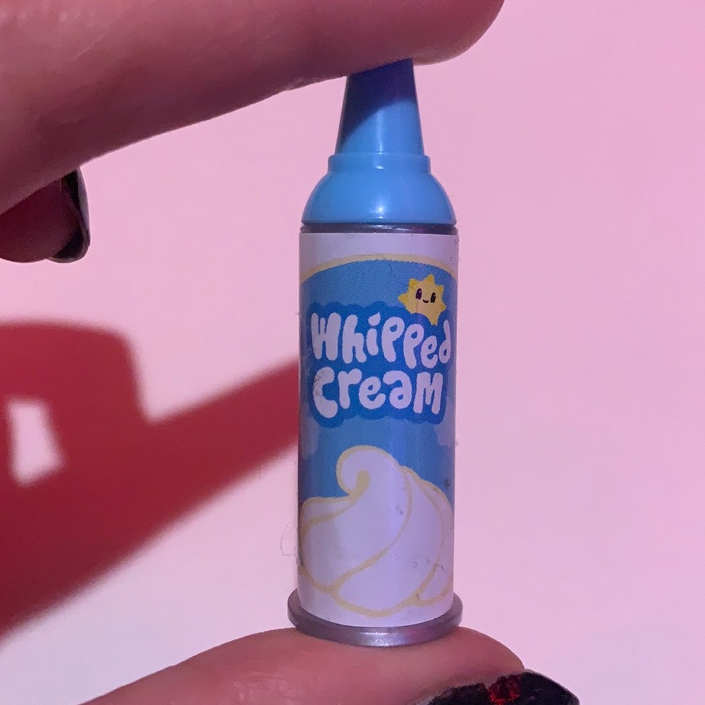 BUNDLE FOR FREE! Mini Whipped Cream!